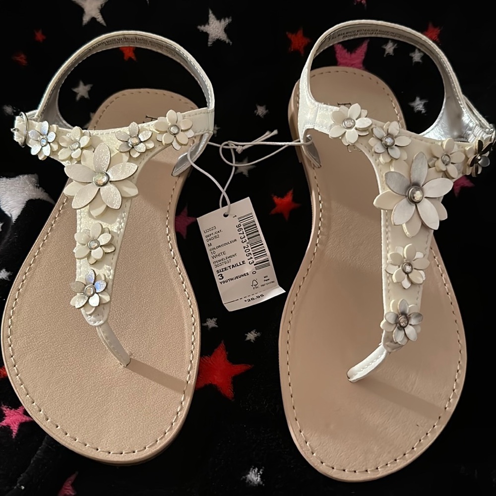 Girls white flower thong sandals